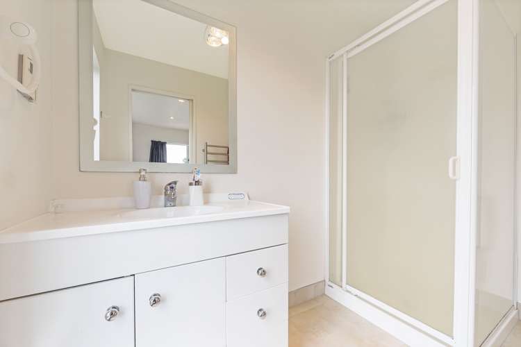 63b College Road Northcote_16