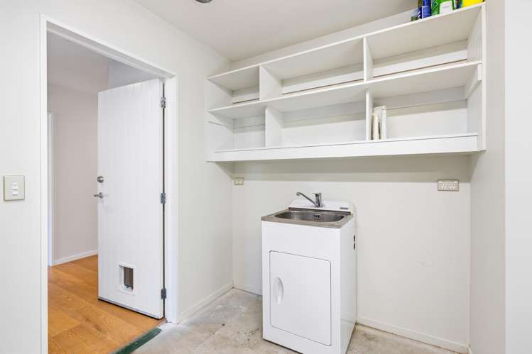 51 Risinghurst Terrace Lower Shotover_23