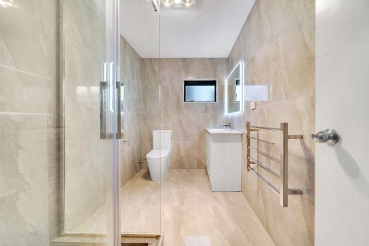 1/14 Santa Monica Place Goodwood Heights_6