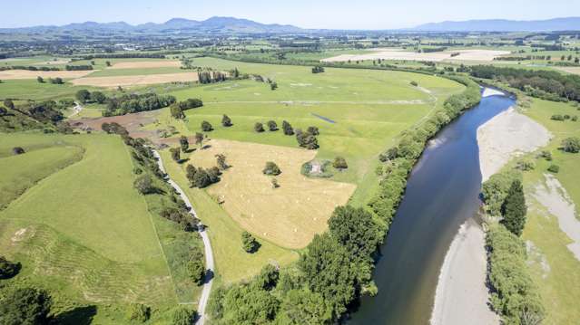 320 Riverside Road Martinborough_1