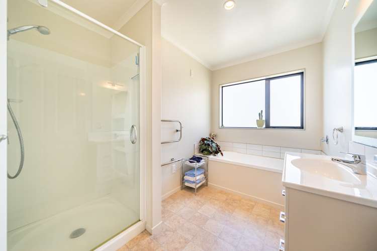 34 King Charles Drive Kingsley Heights_16