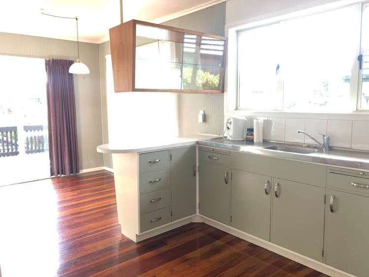 194 Hill Road Manurewa_4