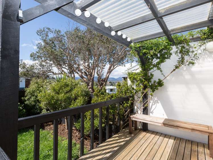 144 Akaroa Drive Maupuia_5