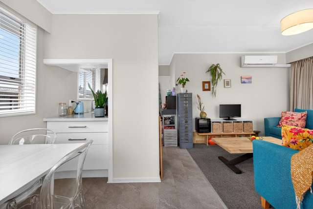 15A Pencarrow Crescent Wainuiomata_3