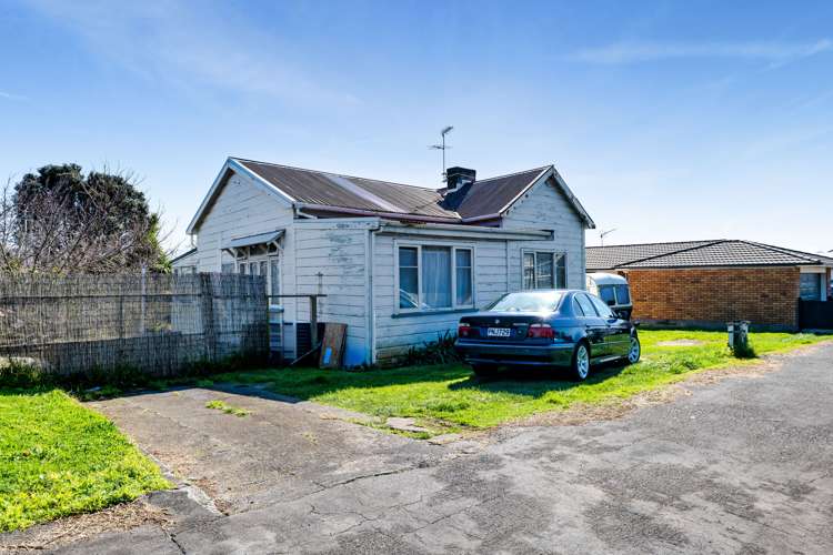 334/336 Devon Street West New Plymouth_23