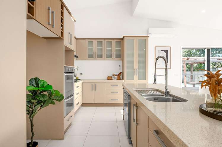 106 Saint James Drive Huntington_7