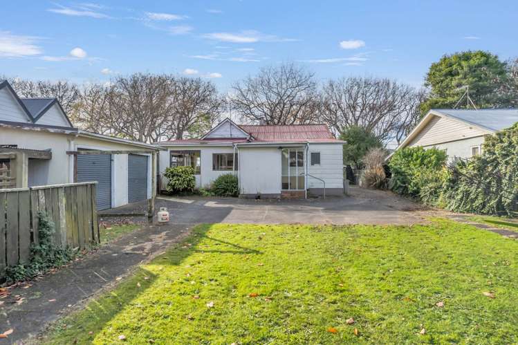 19 Halswell Street Wanganui Central_17