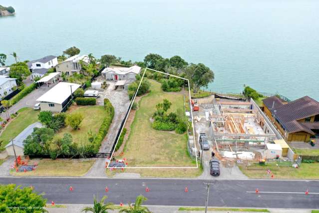 17 Hawke Crescent Beachlands_1