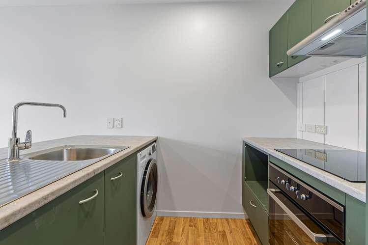 2/15 Lovell Court Albany_10