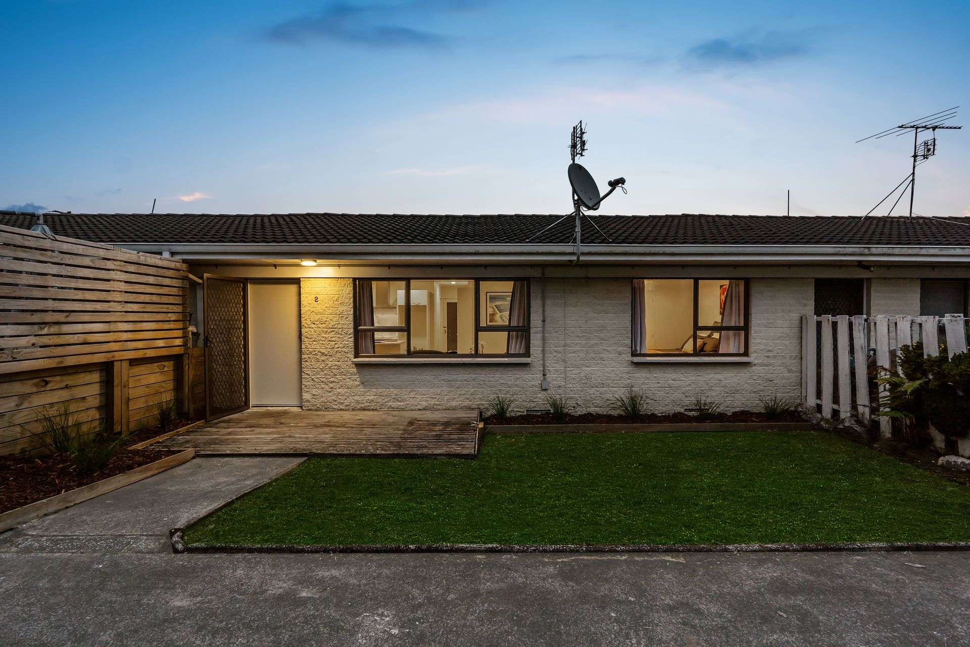 2/31 Bowater Place Manurewa_0