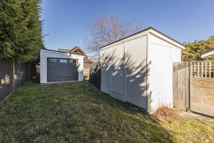 33 Dungarvon Street Wanaka_12