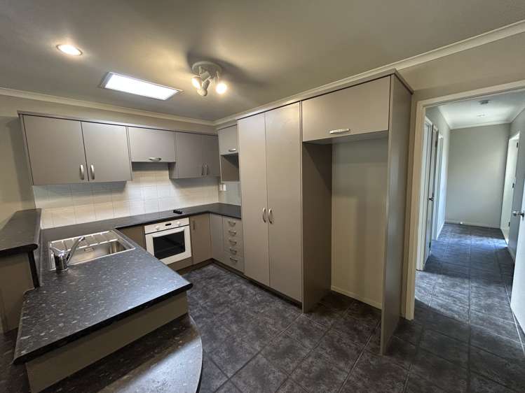 8/66 Boundary Road Claudelands_3