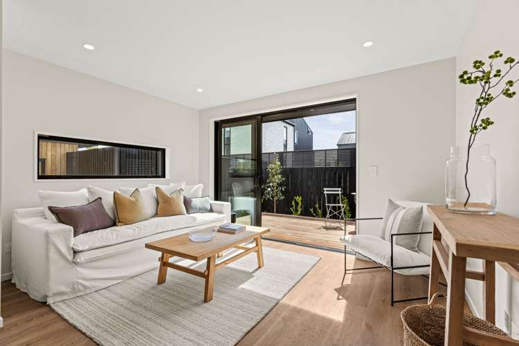 2-5/44 Roker Street Somerfield_7