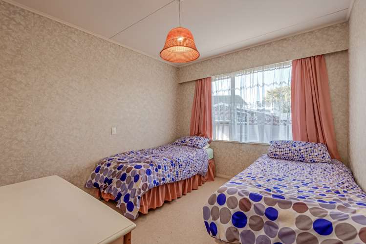 19 Lockhart Avenue Milson_12