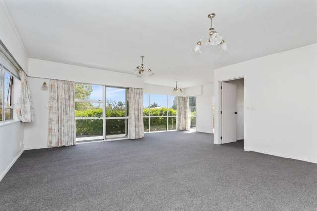 23 Spinnaker Drive Te Atatu Peninsula_1