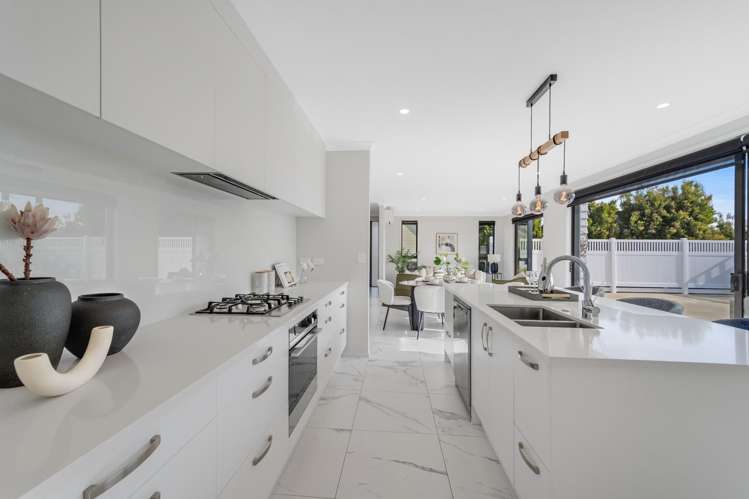 74 Gills Road Bucklands Beach_26