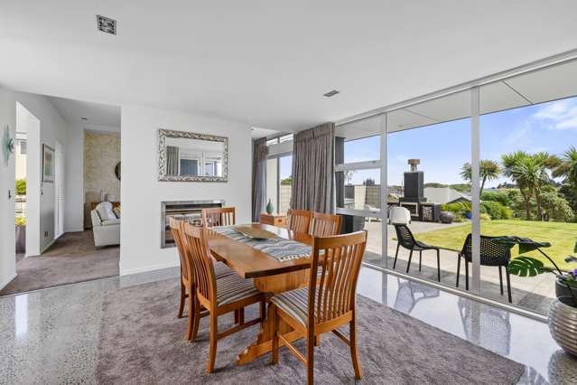 12 Sampson Avenue Waiwhakaiho_3