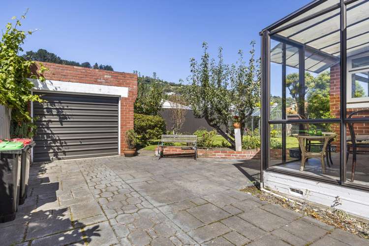 22 Ainslee Place North East Valley_24