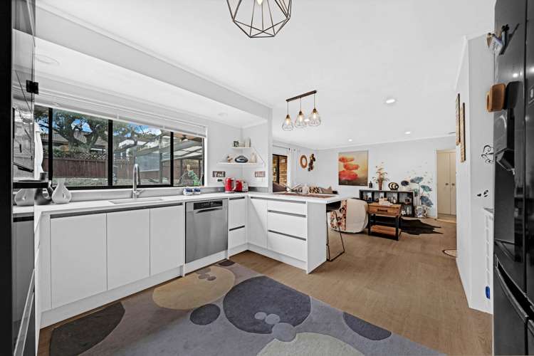 41 Clydesdale Road Somerville_11