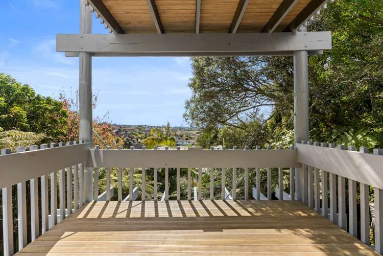 605 East Coast Road Browns Bay_14