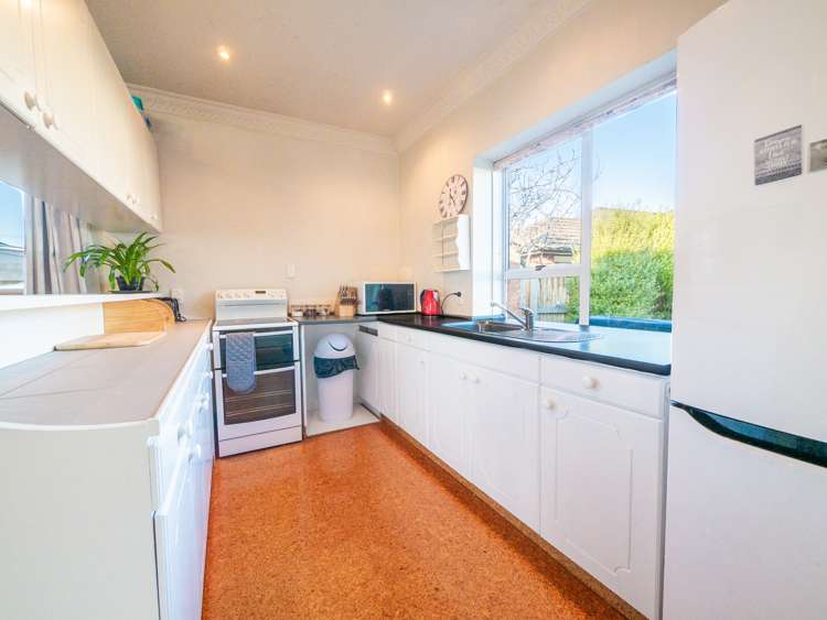 7 Hargest Crescent Saint Kilda_5