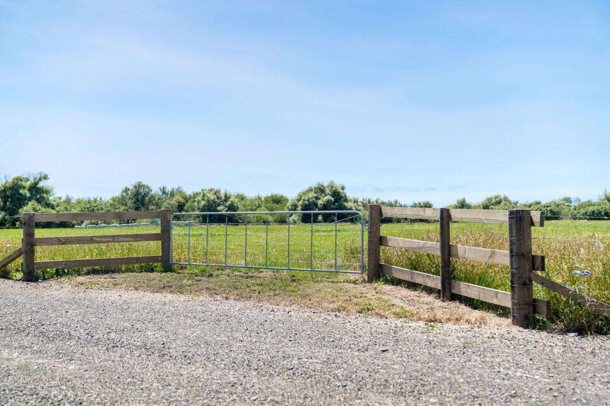 1166 Thornton Road_1