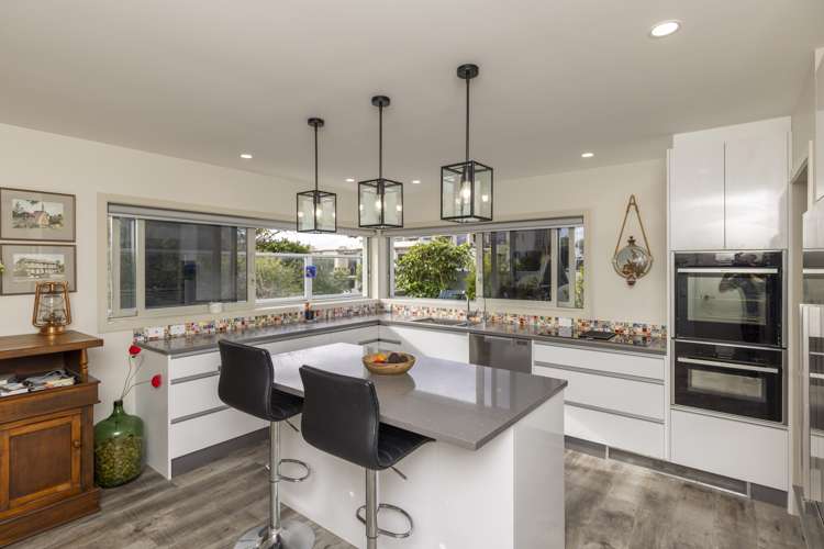 351 Rosetta Road Raumati Beach_6