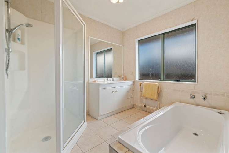 41 Lothian Brae Wattle Downs_12