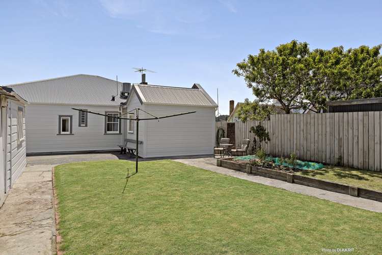 5 Te Wharepouri Street Berhampore_11