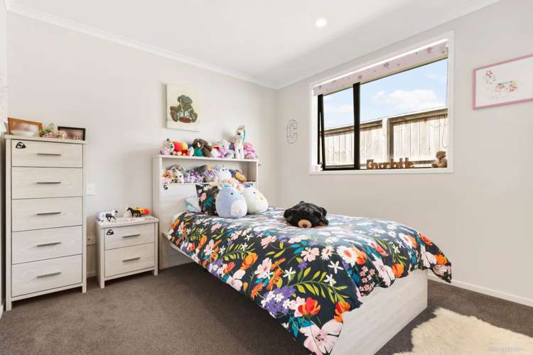 8 Buddle Road Paerata_7