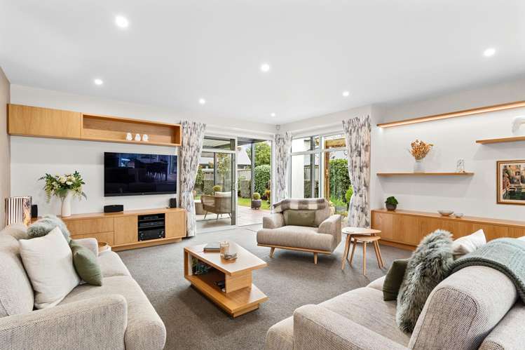 5 Lakebridge Place Parklands_6