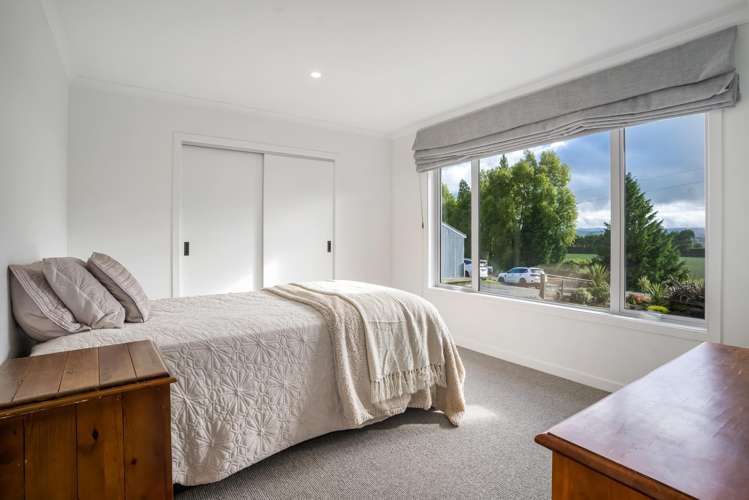 51 Sinclair Road Browns_18