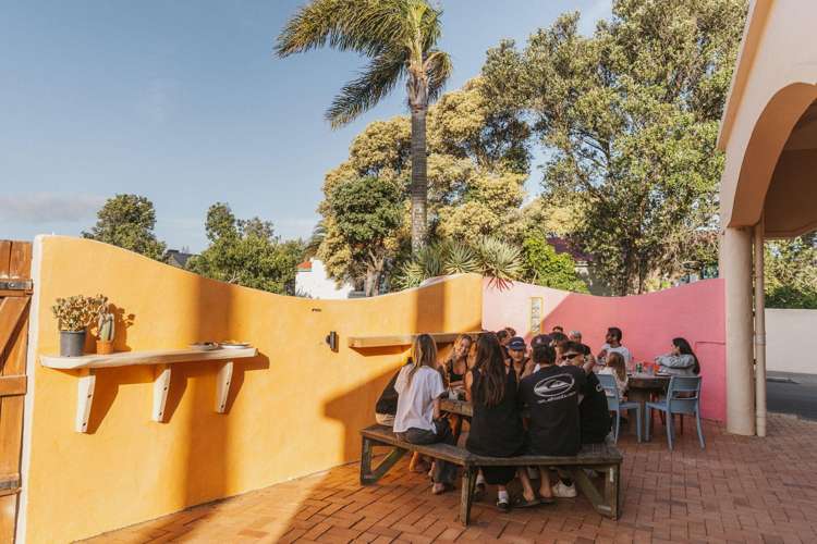 7 Oneroa Road Wainui_2