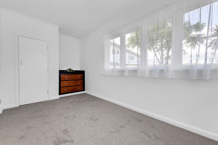 84 Karaka Road Beachlands_12