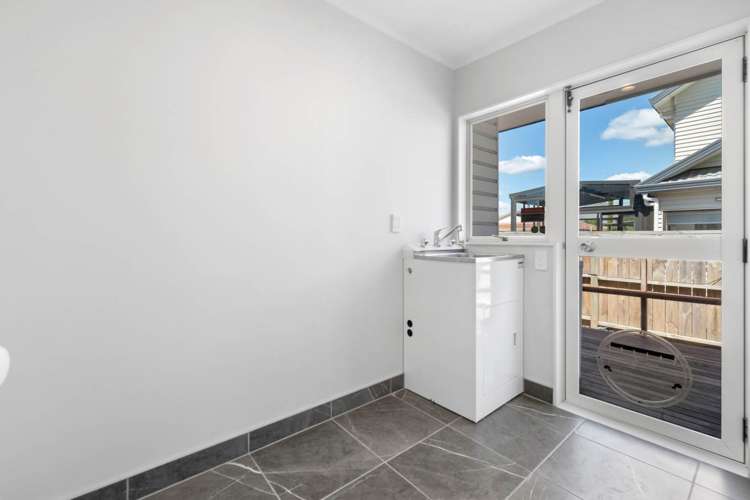 214 Whitford Road Shamrock Park_21