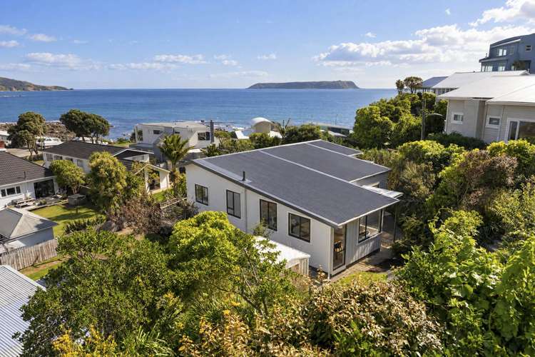 5 Gordon Road Plimmerton_14