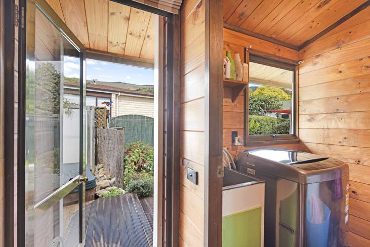 18 Selbourne Avenue Richmond_17