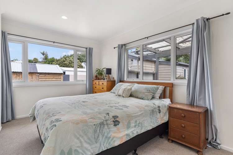 92 The Circle Manly_11