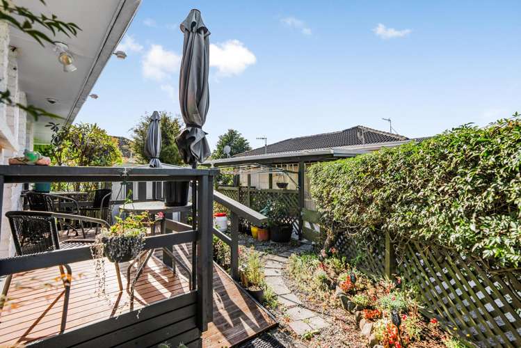 2/26 Merton Street Trentham_16