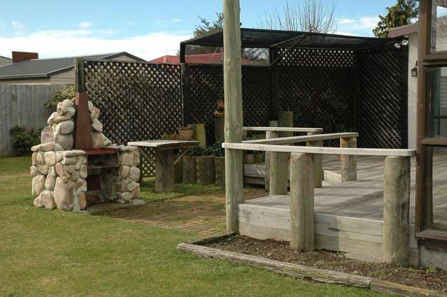 12 School Road Woodend_4