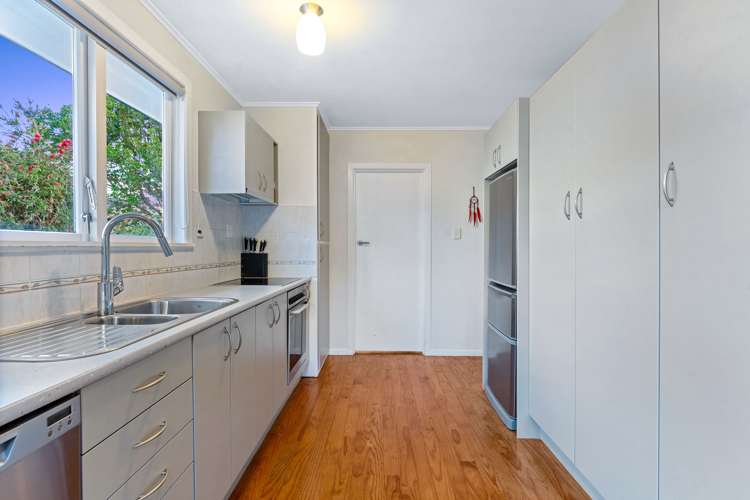 23 Hutchinsons Road Bucklands Beach_6