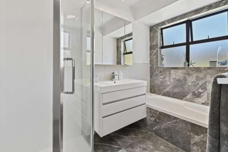 34 Bluewater Place Wattle Downs_12