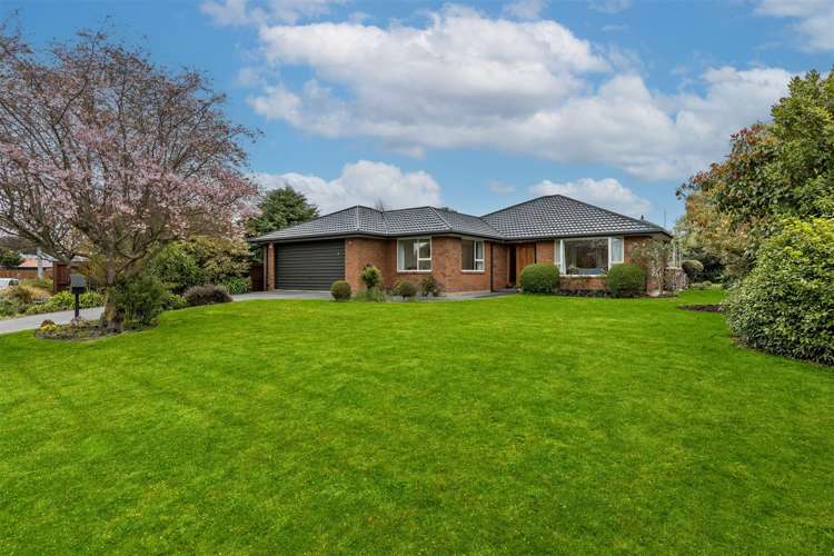 27 Woodglen Drive Woodend_16