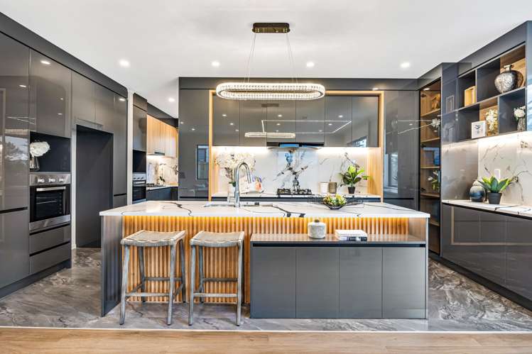 21 Puia Street_4