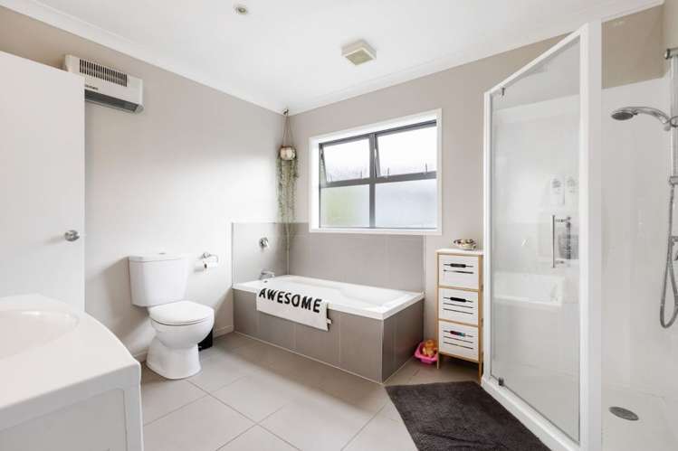 82a Kirton Drive Riverstone Terraces_14