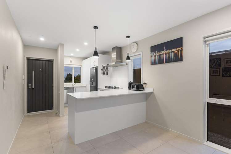 3 Paretaiuru Crescent Papakura_2