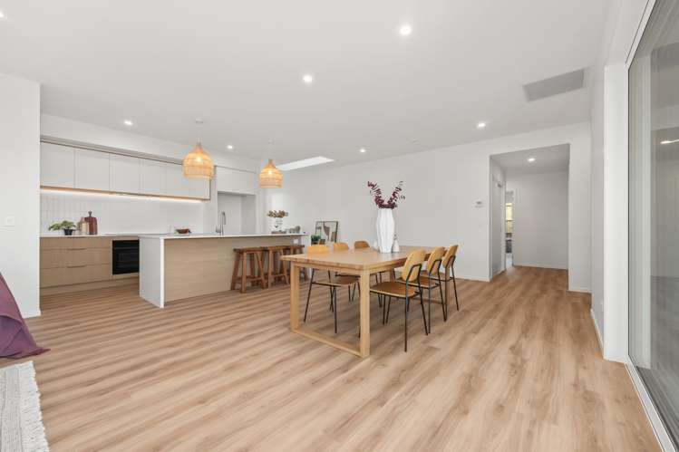 11 Kotuku Ngutupapa Way Waikanae_6