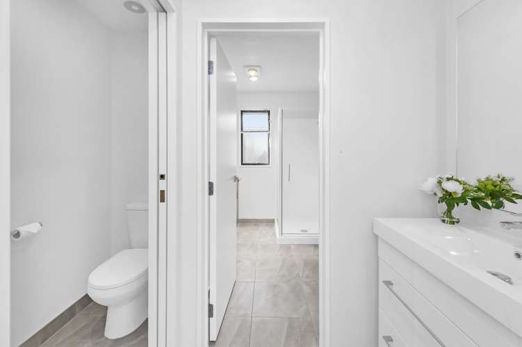 4 Dundee Close Darfield_18