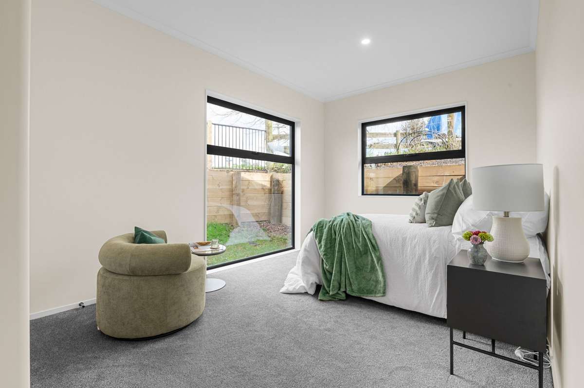238 + 238a Baverstock Road_5