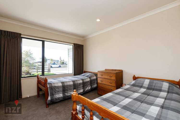 15 Paradise Avenue Feilding_8